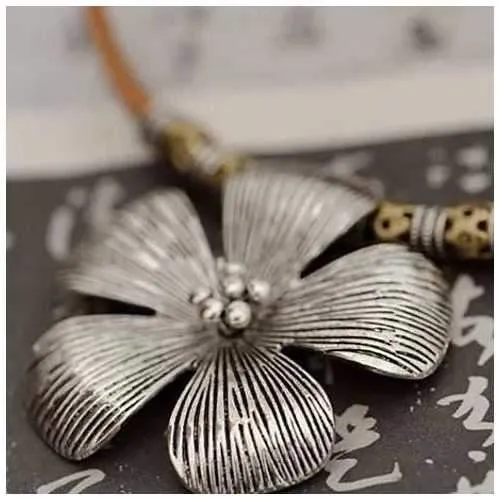 Aloha The Hibiscus Flower Necklace