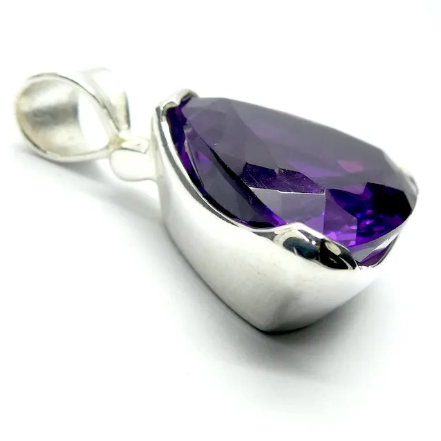 Amethyst Pendant, Faceted Triangle (Trilliant) 925 Silver g4