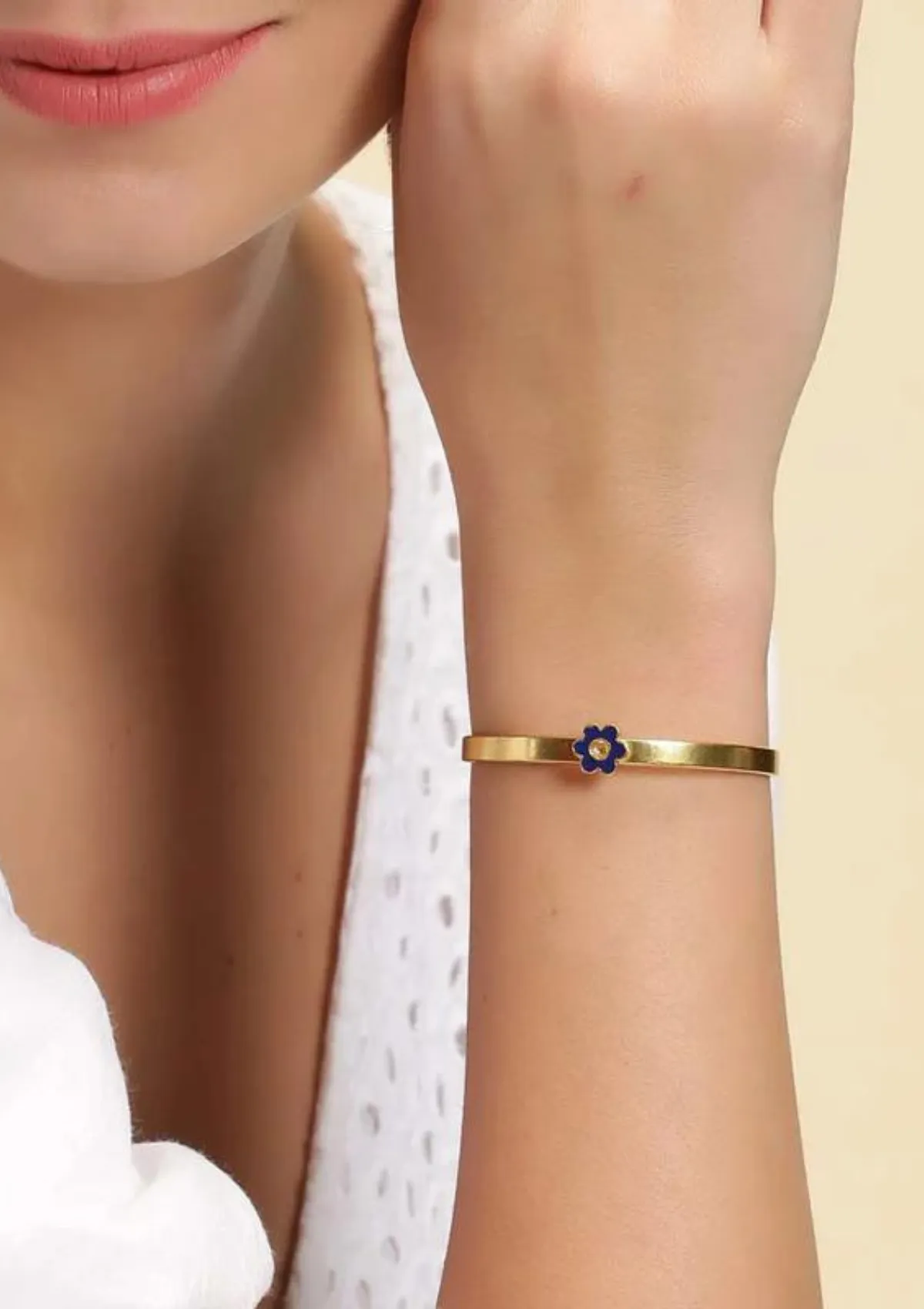 Charming Neon Bracelet (Blue)
