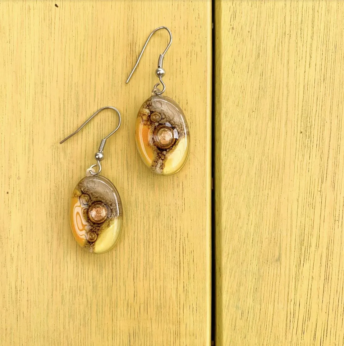 Cristalida Elegant Oval Drop Earrings