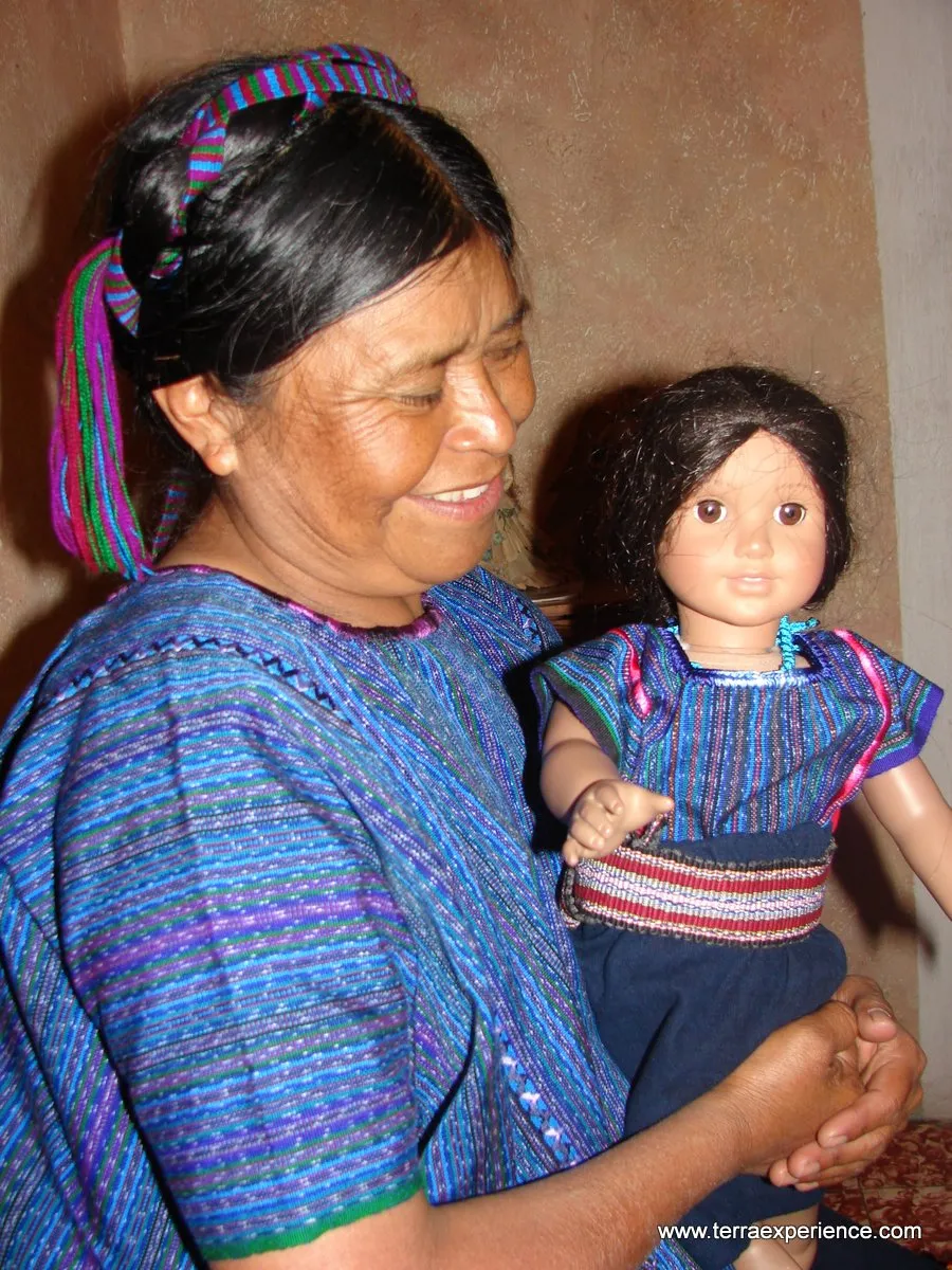 Doll - San Antonio Palopo 18" Doll Outfit