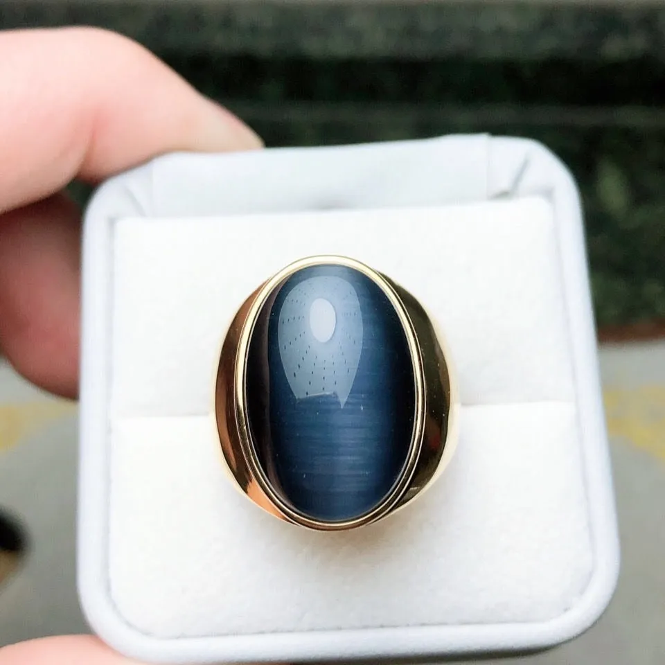 Domineering Luxury Oversized Opal Oval Smooth Ring for Men