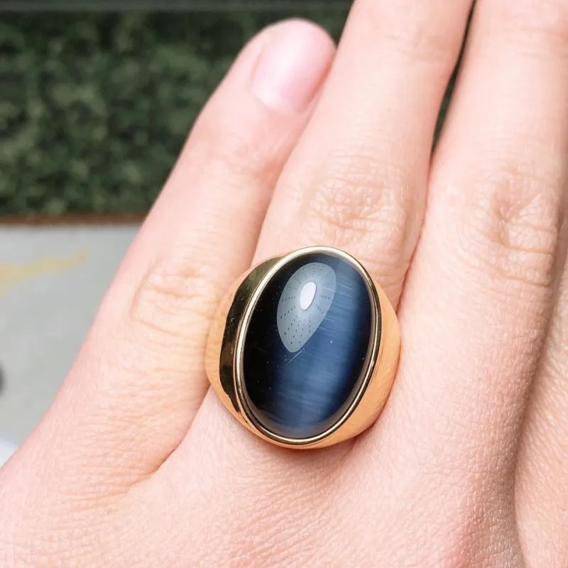 Domineering Luxury Oversized Opal Oval Smooth Ring for Men