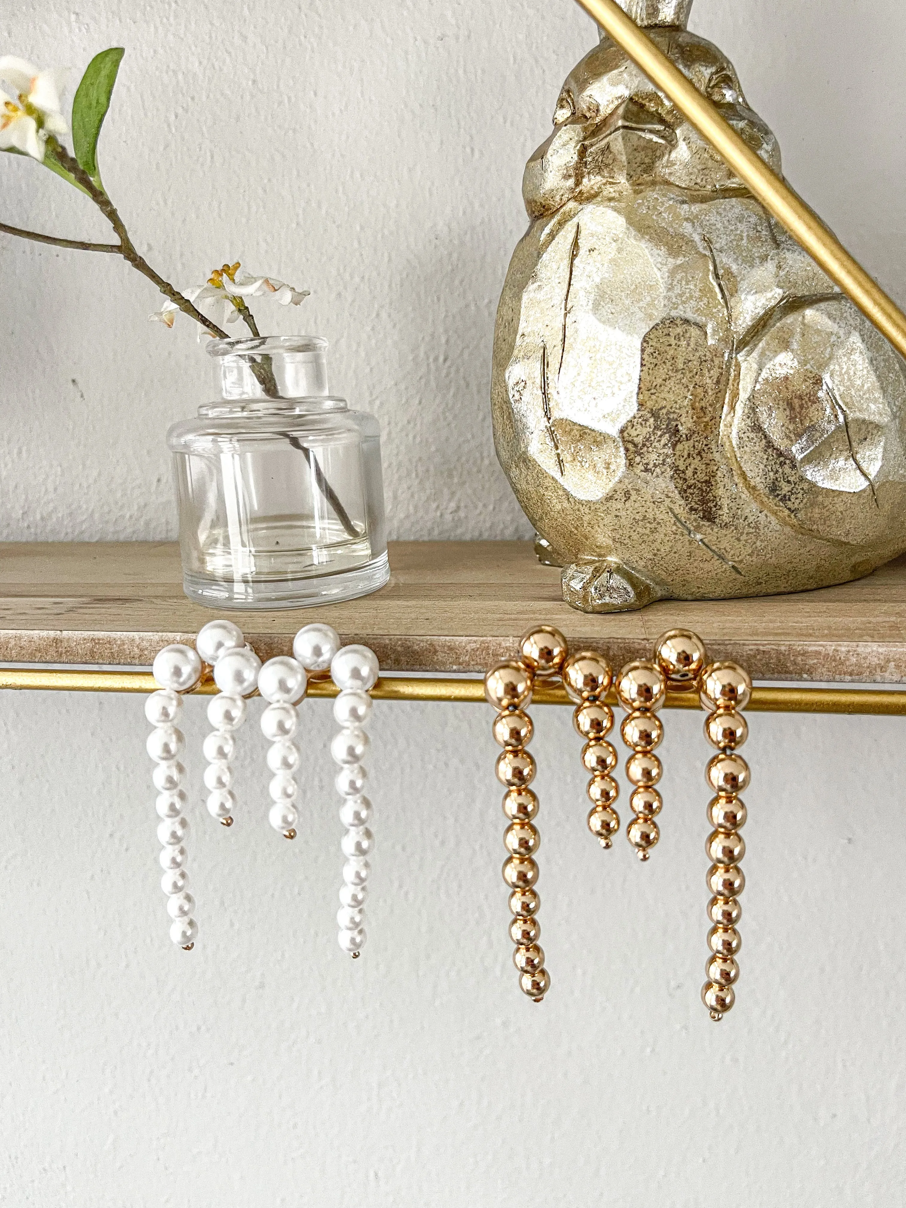 ELEGANT BALL EARRINGS