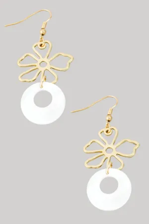 Flower circle earrings
