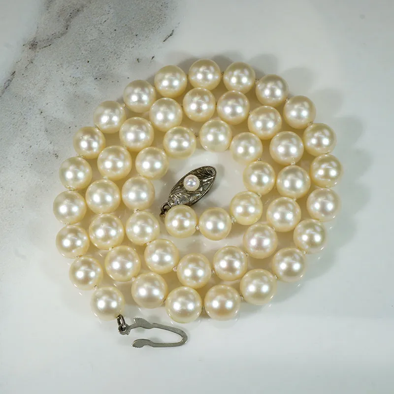 Glossy 16" Cultured Pearl Necklace with Sterling Clasp