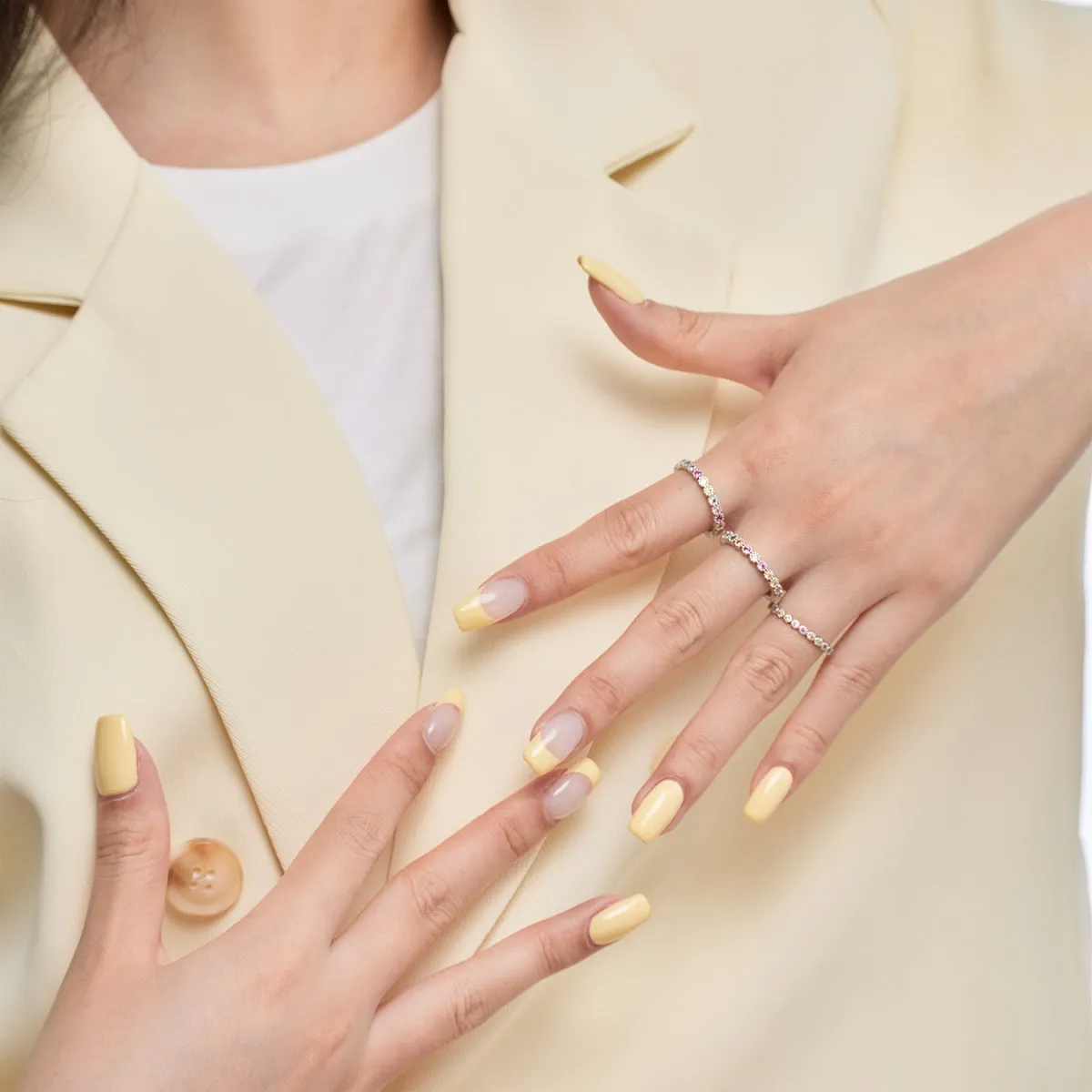 [Goodv]Ornate Colorful Round Cut Tennis Ring
