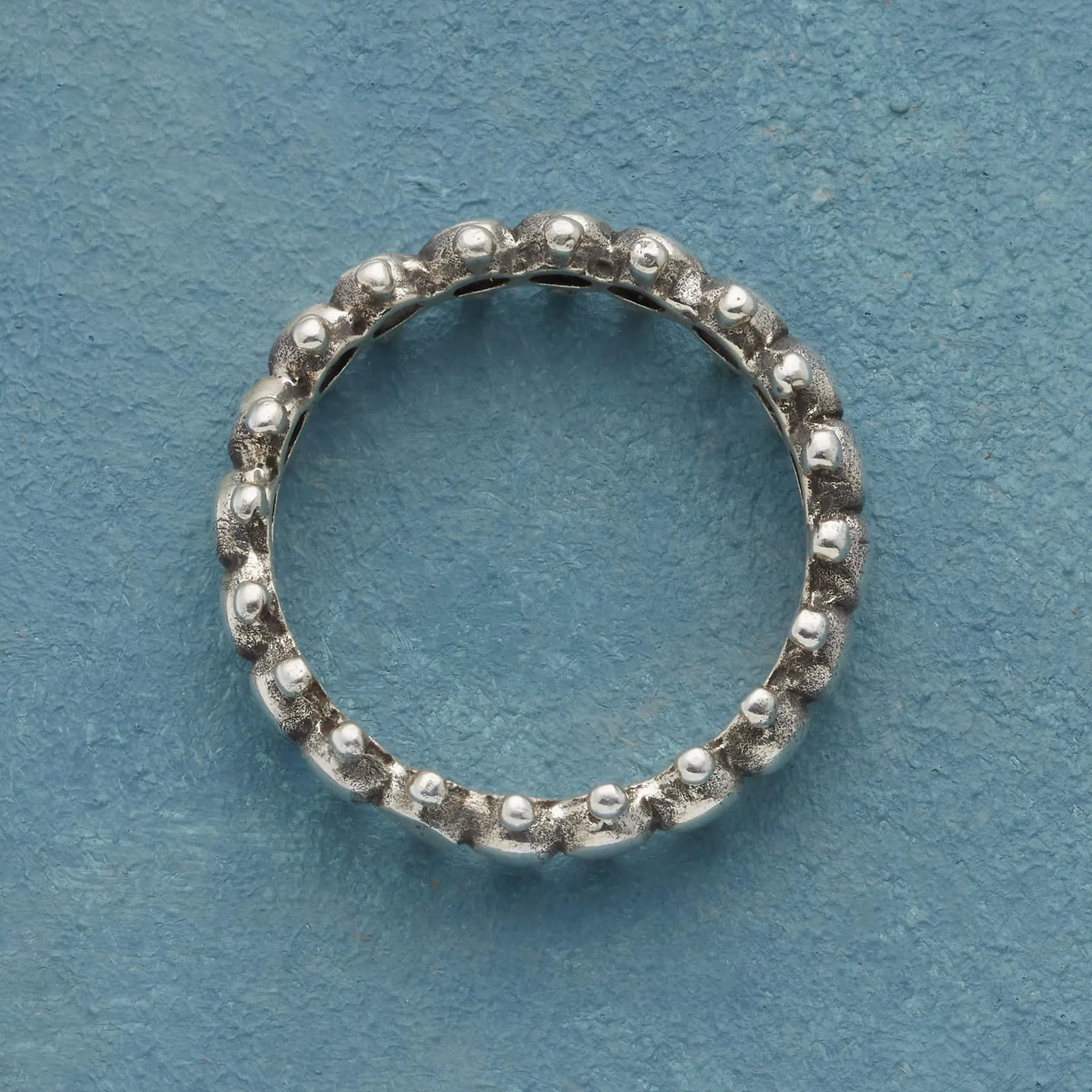 Hobnob Ring