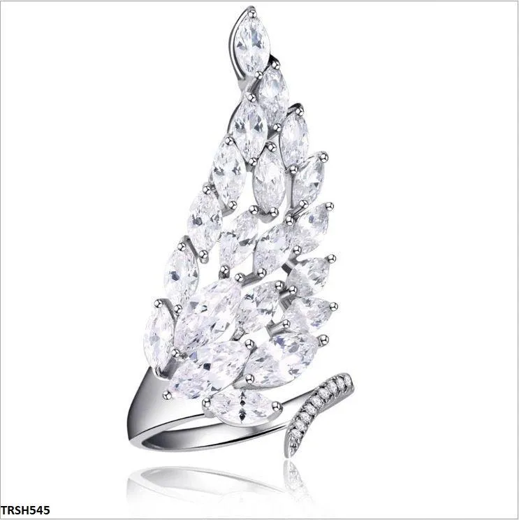 Luxury Adjustable Leaf Ring