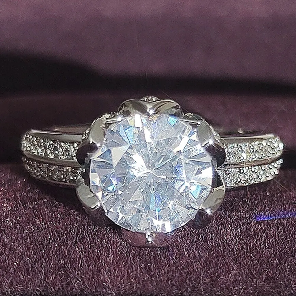 New Arrival Luxury Lotus Design Round Cut AAA  Quality CZ Diamonds Fashion Rings