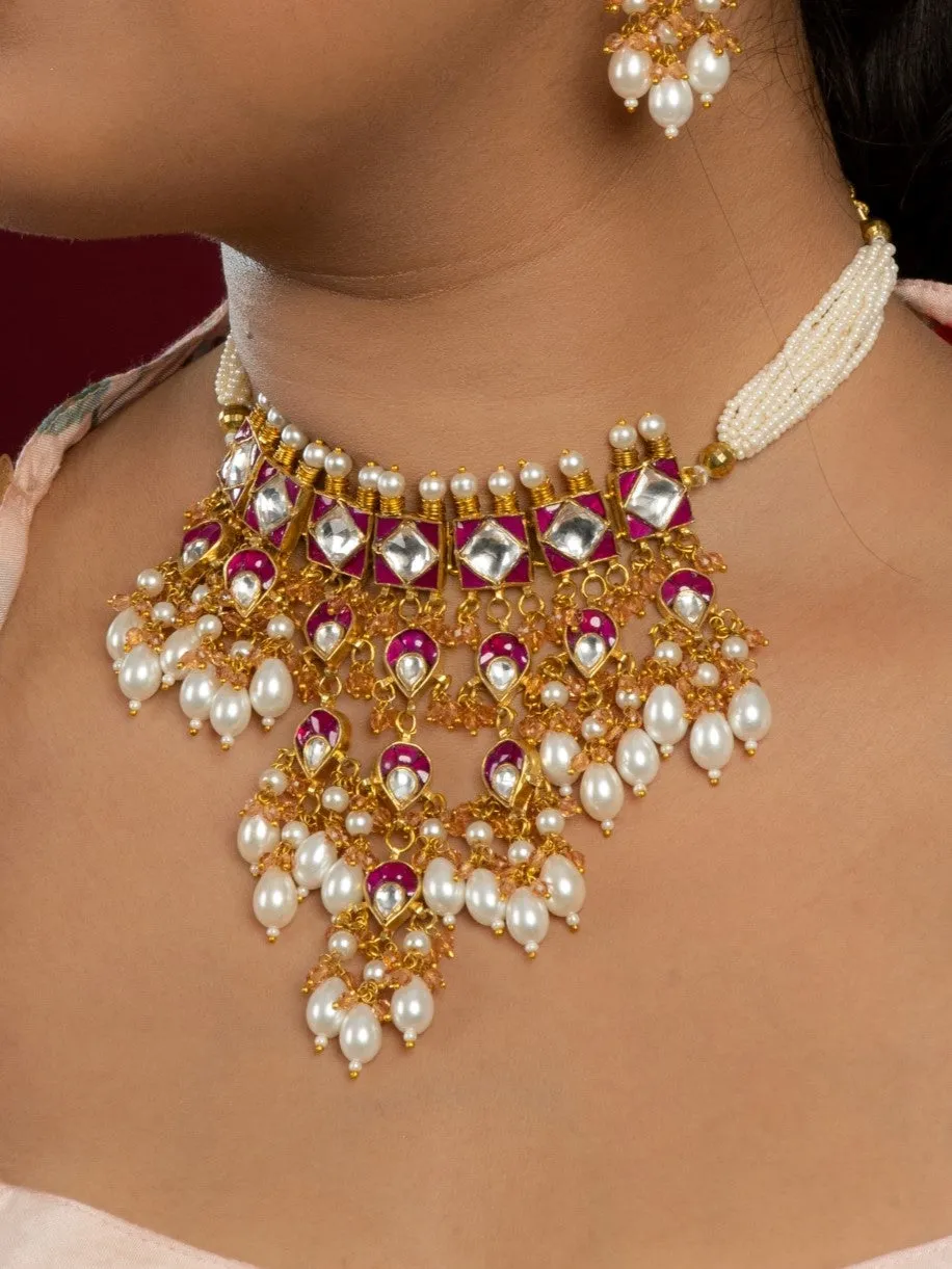 Ornate Kundan Necklace and Earrings Set