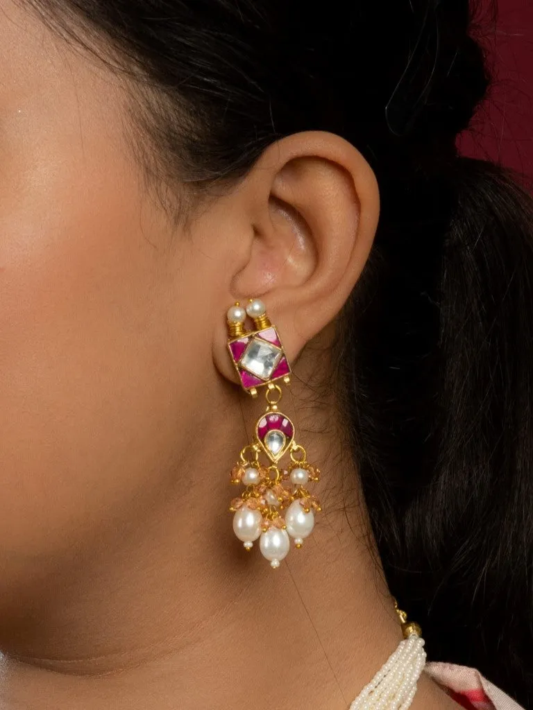 Ornate Kundan Necklace and Earrings Set