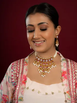 Ornate Kundan Necklace and Earrings Set