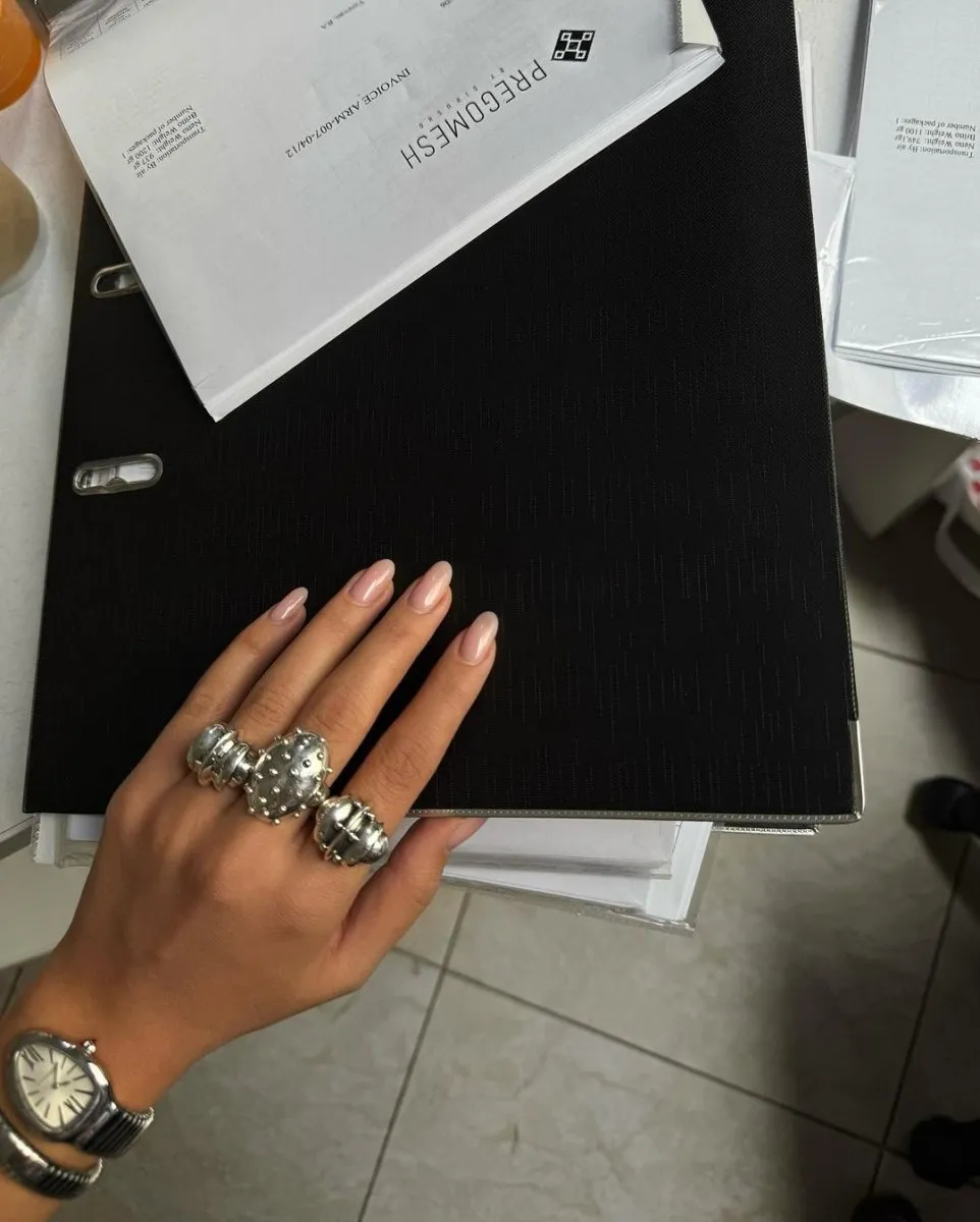Ring "Tuesday Bold"