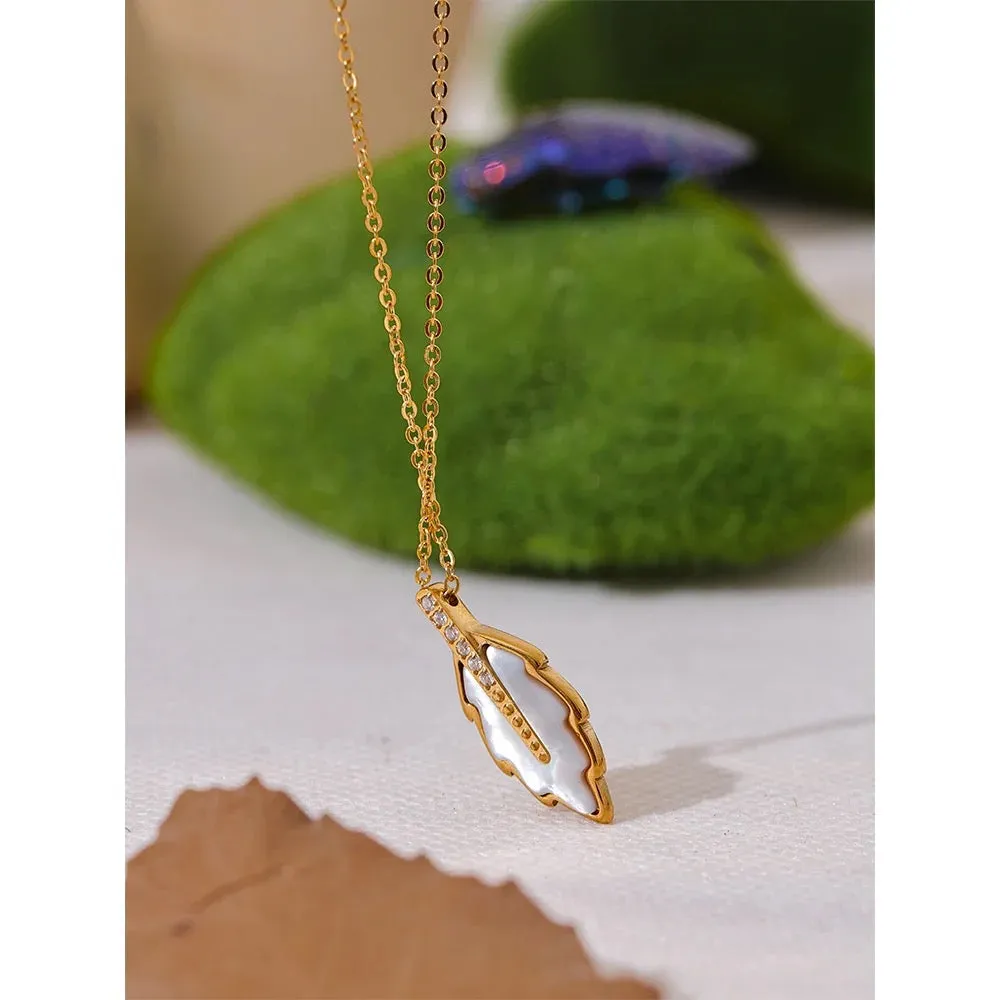 Silas Pendant Necklace - 18K Gold Coated
