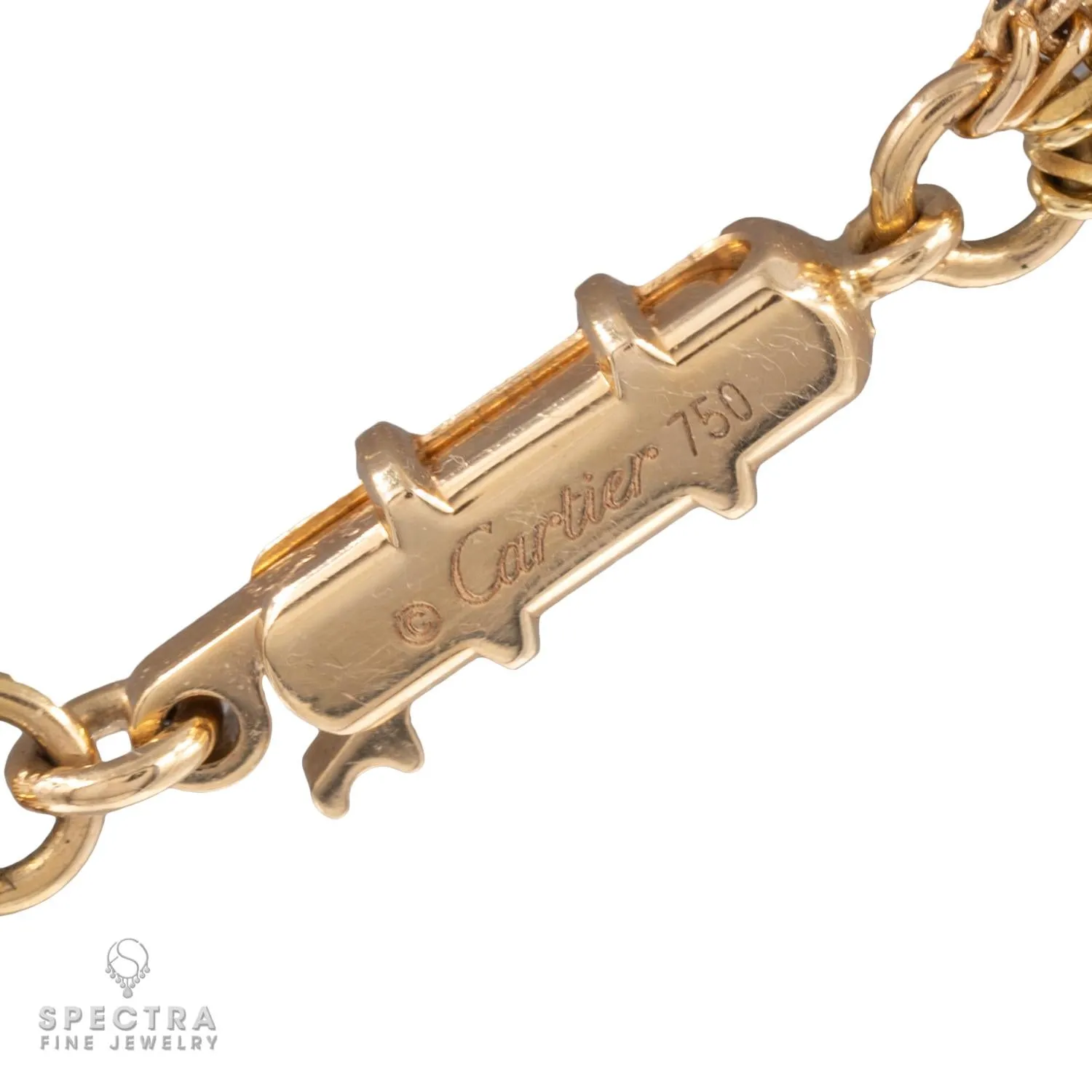 Trinity de Cartier Diamond Necklace: A Symbol of Timeless Elegance