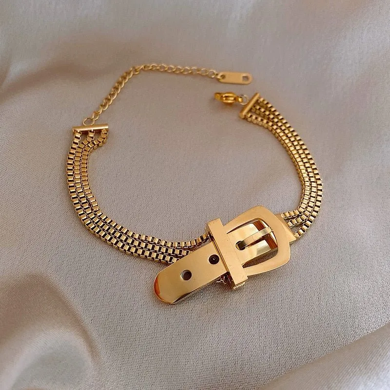 Unique Layered Bracelet | Golden Pendant & Pearl Accents