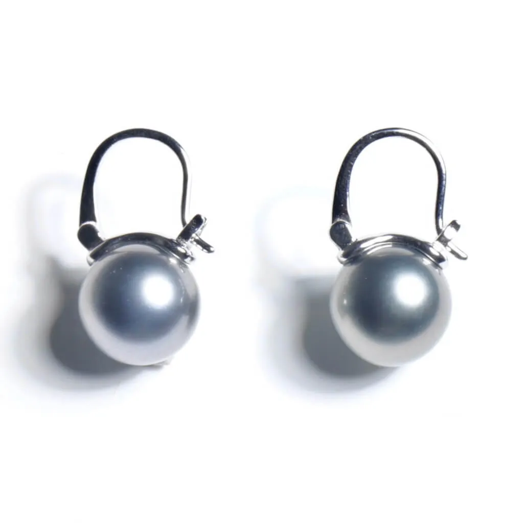 Urban Elegance 11.3mm Tahitian Pear Earrings