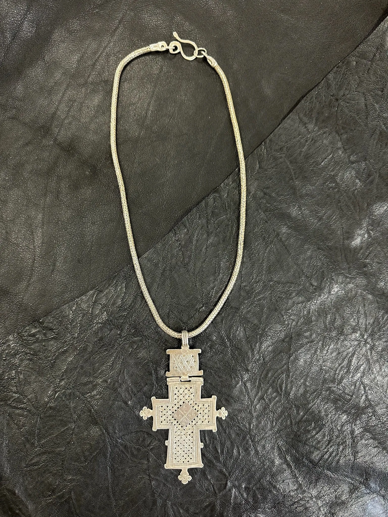 Vintage Sterling Silver Cross Necklace