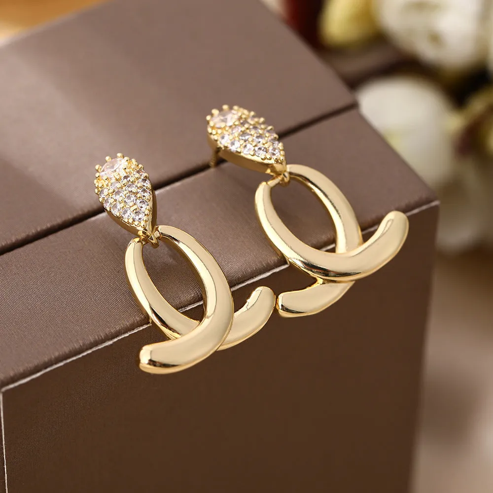 Wholesale French Exquisite Simple Elegant Earrings