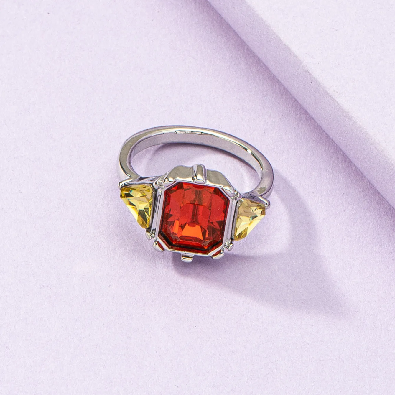 Zircon-Encrusted Rings: A Fusion of Simplicity and Elegance